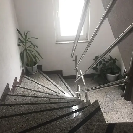 Apartment Juric S Baška Voda